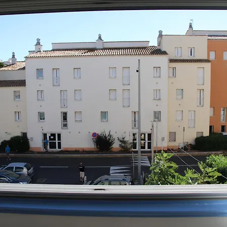Apartament Les Pieds Dans L'eau Au Cap D'agde