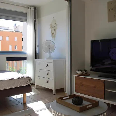 Apartament Les Pieds Dans L'eau Au Cap D'agde