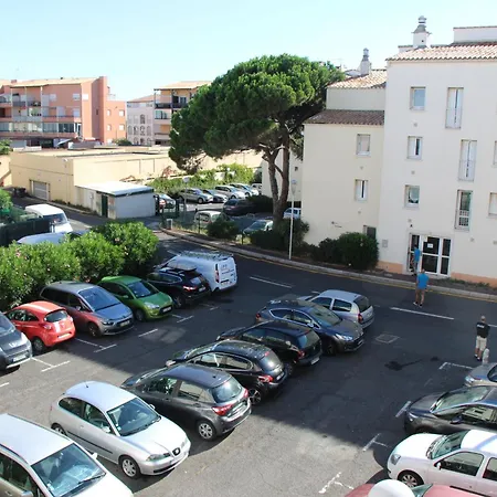 Les Pieds Dans L'eau Au Cap D'agde * Agde