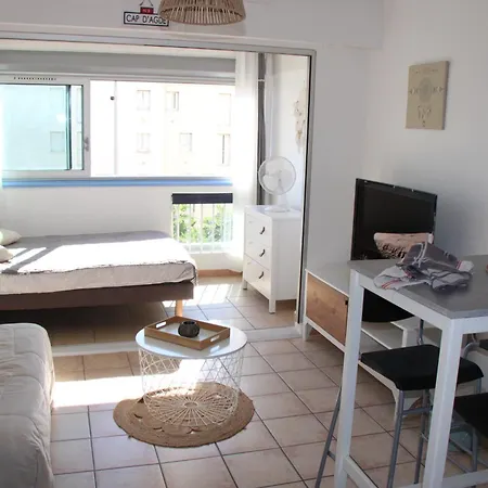 Les Pieds Dans L'eau Au Cap D'agde * Agde