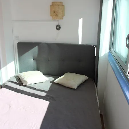 Les Pieds Dans L'eau Au Cap D'agde * Agde