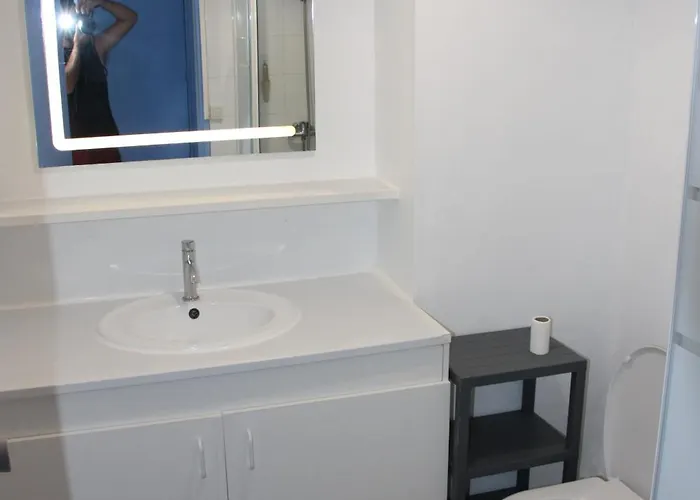 Appartement Les Pieds Dans L'eau Au Cap D'agde Agde